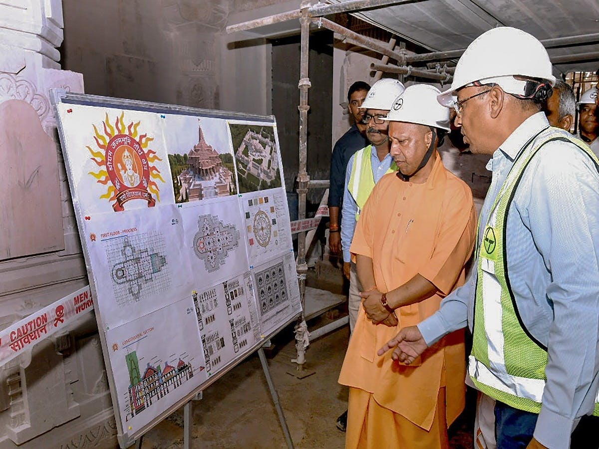 Yogi Adityanath Urges Officials To Enhance Ayodhya's Aesthetics, Modern Urban Infrastructure For Ram Temple